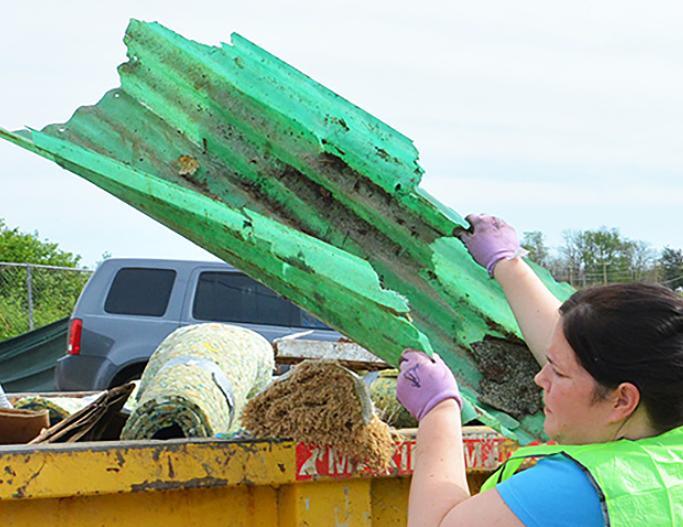 dump construction waste near me